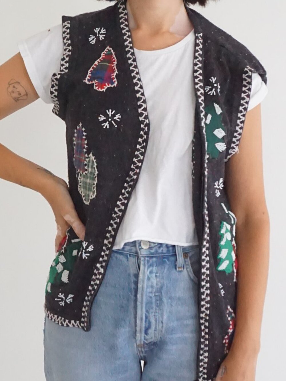 Vintage Charcoal Ugly Christmas Trees Snowflakes Tartan Patchwork Knit Vest L
